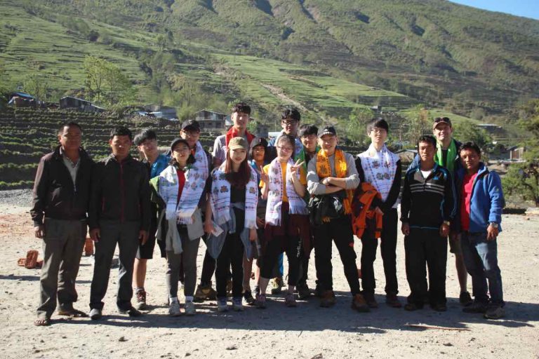 SIS Canada in South Korea Visits Thangpalkot